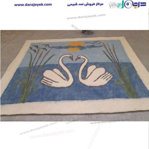 فرش نمدی مدرن و سنتی طرح قو