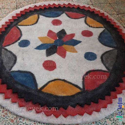 فرش گرد نمدی سنتی