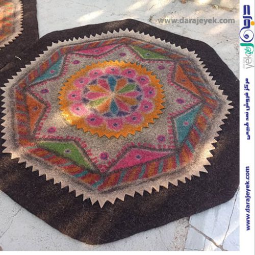 فرش سنتی نمدطبیعی